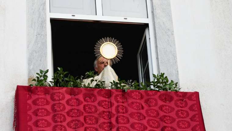Solenidade do Santíssimo Corpo e Sangue de Cristo na cidade de Beja